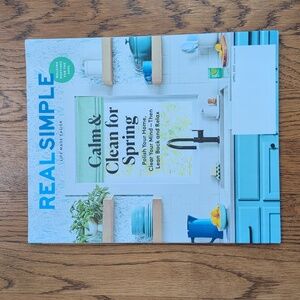 Real Simple Magazine April 2022 Calm & Clean For Spring